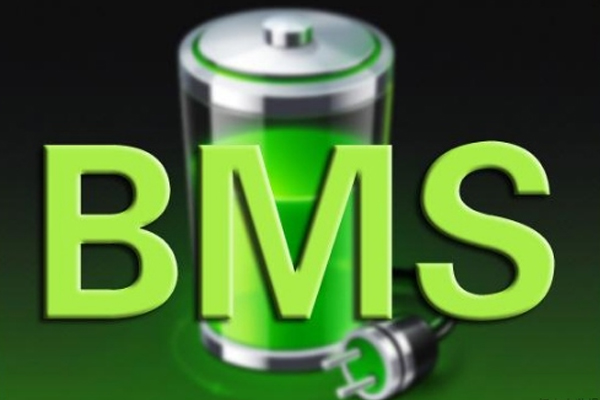 BMS電池管理系統使用干冰清洗效果很不錯